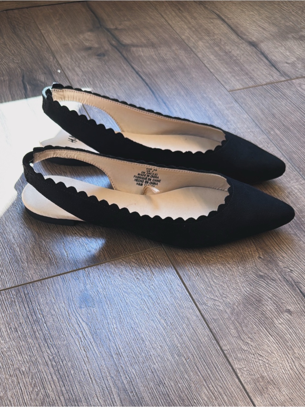 H&M Black Scalloped Slingback Flats